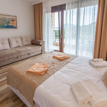 Appartamento Rosmarino Sveti Stefan Esterno foto