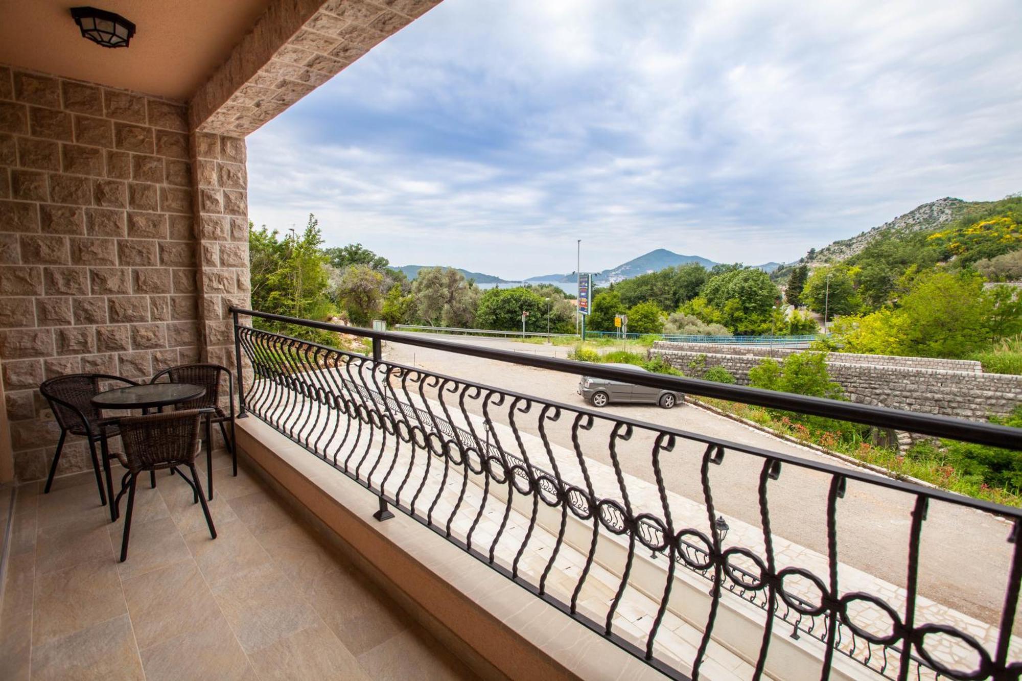 Appartamento Rosmarino Sveti Stefan Esterno foto