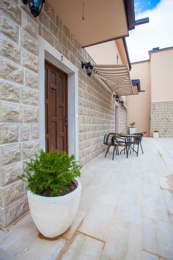 Appartamento Rosmarino Sveti Stefan Esterno foto