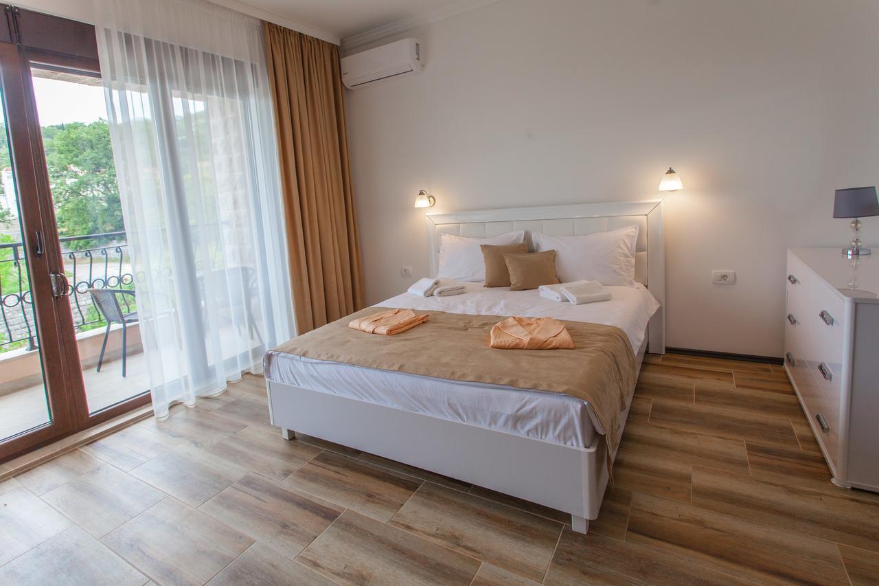 Appartamento Rosmarino Sveti Stefan Esterno foto