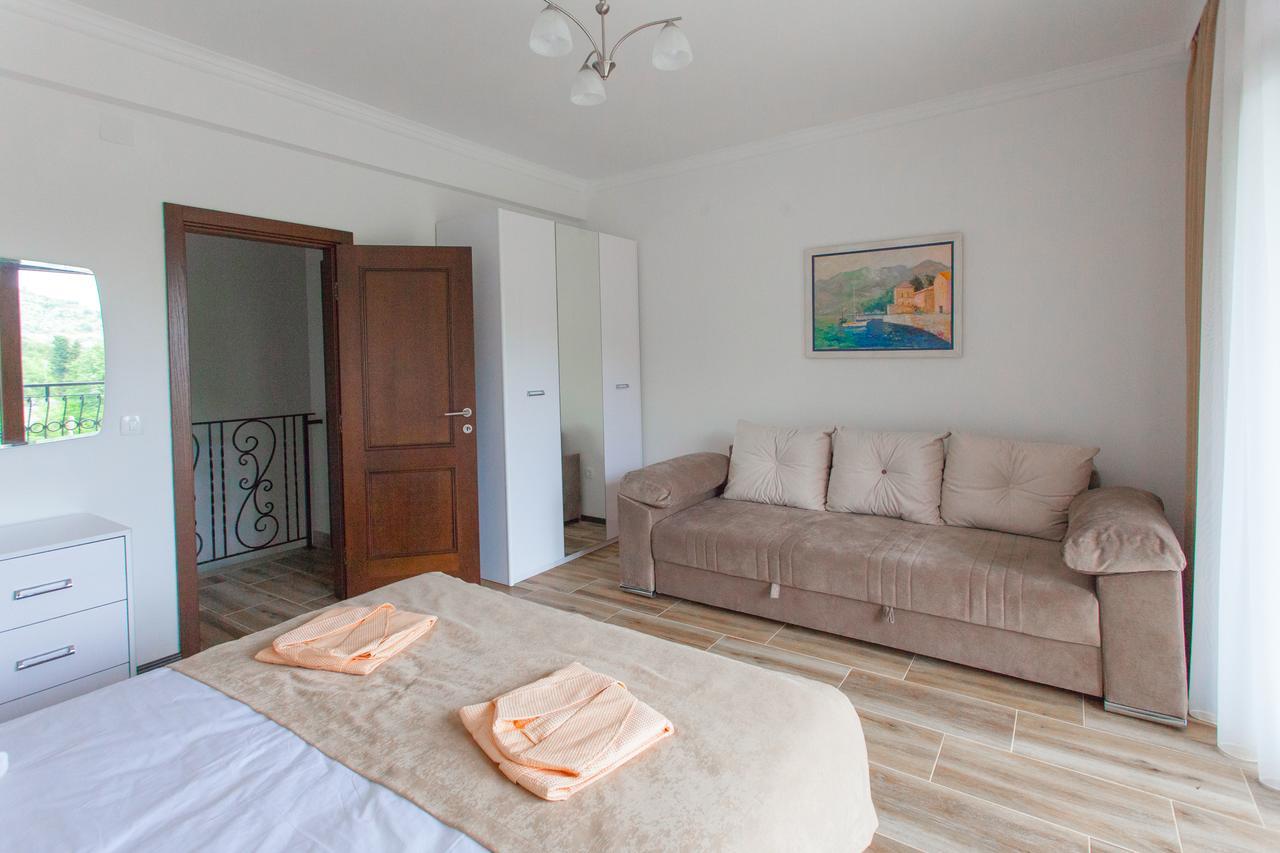 Appartamento Rosmarino Sveti Stefan Esterno foto