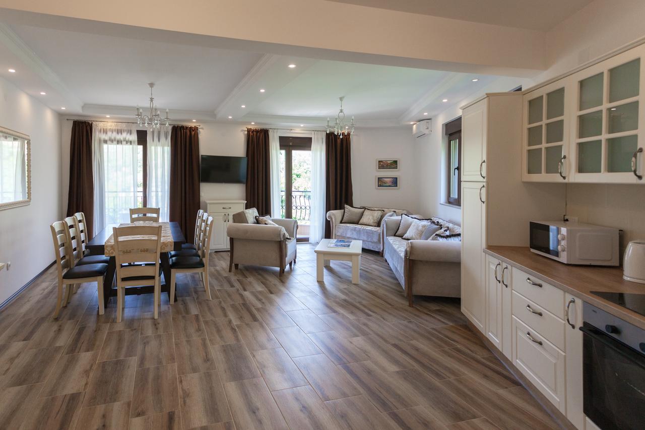Appartamento Rosmarino Sveti Stefan Esterno foto