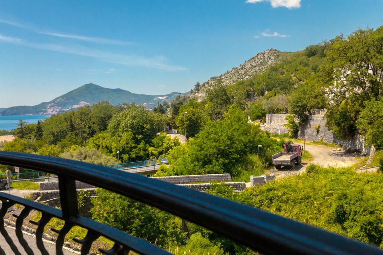 Appartamento Rosmarino Sveti Stefan Esterno foto