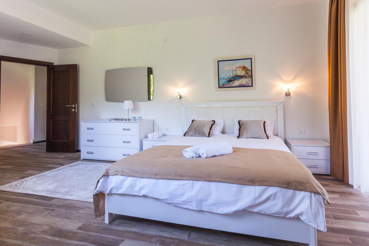 Appartamento Rosmarino Sveti Stefan Esterno foto
